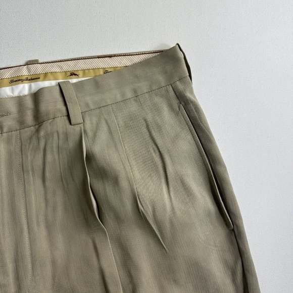 TOMMY BAHAMA Mens Silk Pants Size 36x30 Beige Chino Trousers Slacks‎ Pleated - Picture 5 of 9